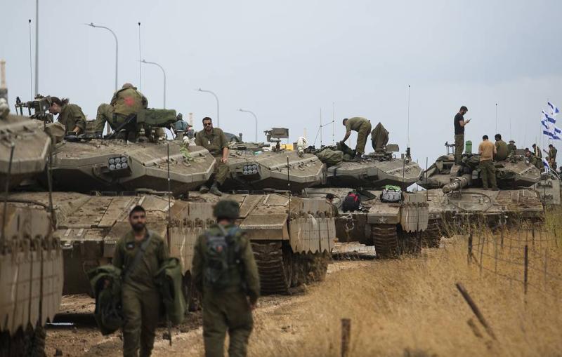 Press review: Israel mulls response to Iran's strike and Ukraine plays shot-caller with US