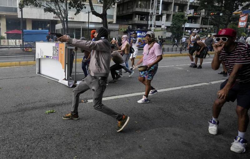 At least 15 people detained for vandalism, destabilization attempts in Venezuela