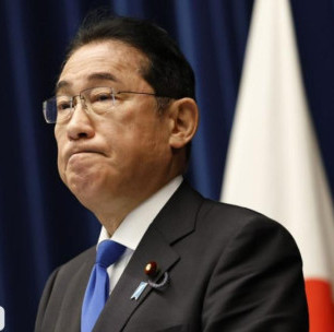 Japan’s PM quits