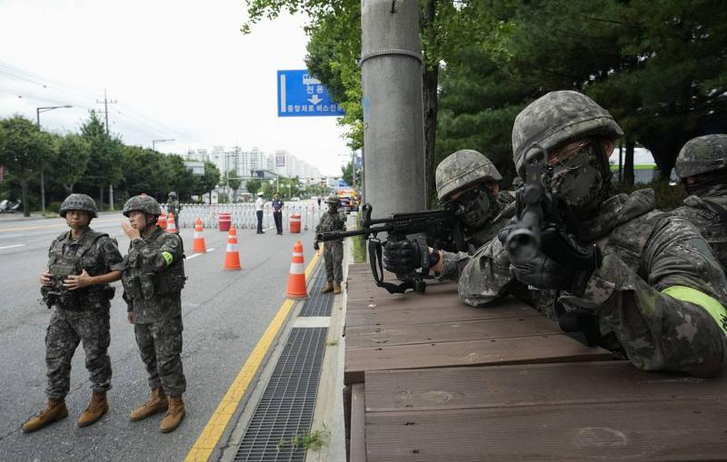 IN BRIEF: What is known about introduction of martial law in South Korea