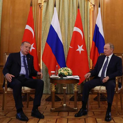 Press review: Putin-Erdogan summit angers West and Israel's far-reaching operation plans