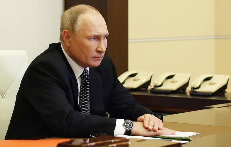 Press review: What Putin’s martial law move means and why Russia won’t sever EU ties