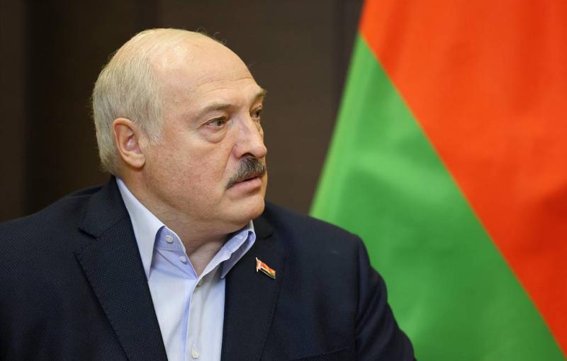 Lukashenko sees readiness of neighboring states for possible aggression against Minsk