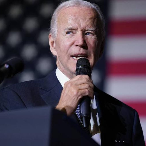 Biden signs bill on $1.7-trillion budget with aid to Kiev