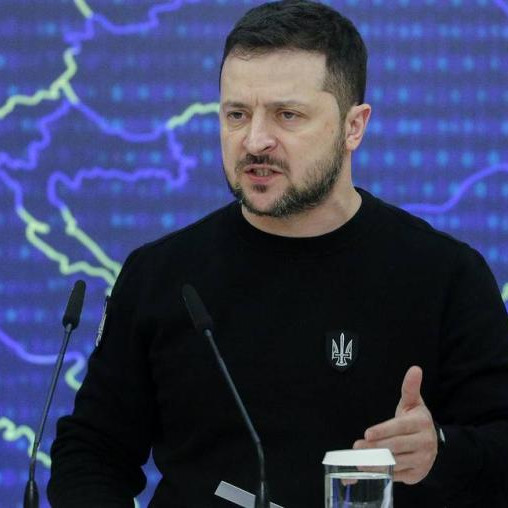 Zelensky admits situation in DPR difficult for Ukrainian troops