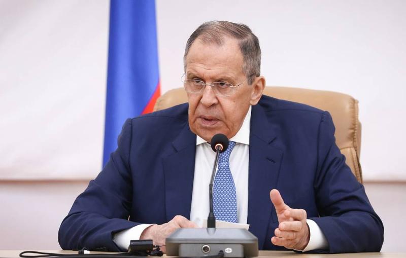 Lavrov arrives on working visit in Sudan