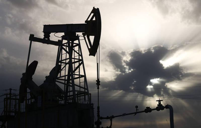 Oil prices rush towards $90