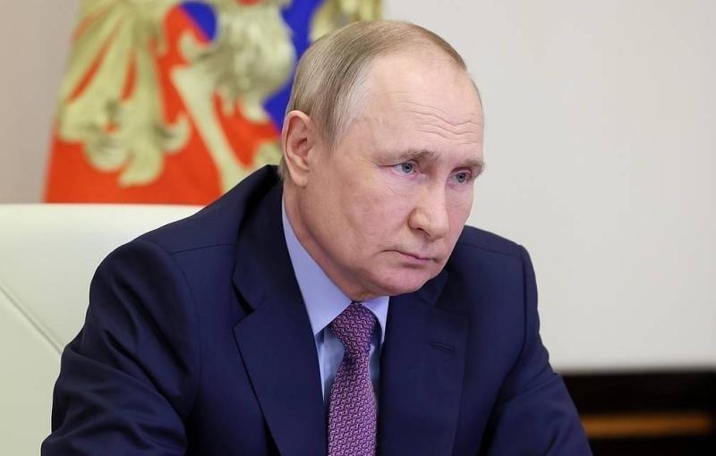 Putin requests clarifying methodology for oil price determination in taxation by March 1