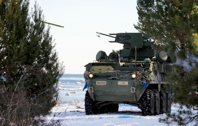 Forbes: Киев намерен использовать Stryker при контратаке ВС РФ под Курском