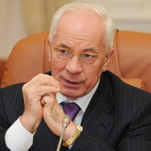 Ukraine already bankrupt long ago, former Prime Minister Azarov says