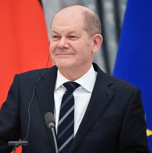 Scholz hopes to hold conversation with Putin in coming weeks — media