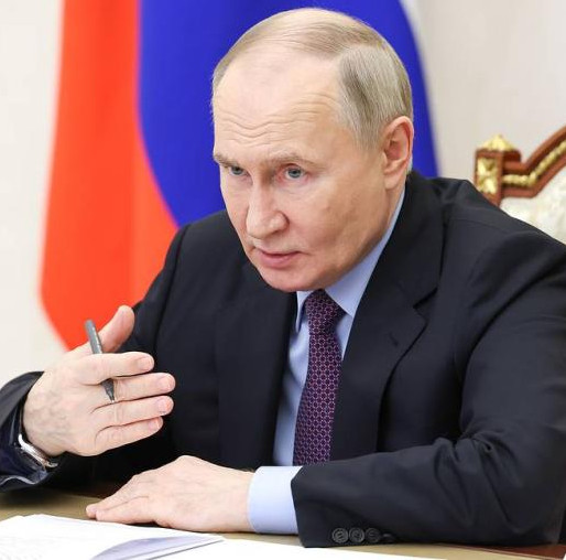 Press review: Putin highlights GDP growth while the Russian military claims top rank