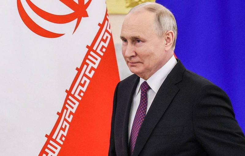 Press review: Putin stresses world economic shift and sanctions draw Iran, Russia together