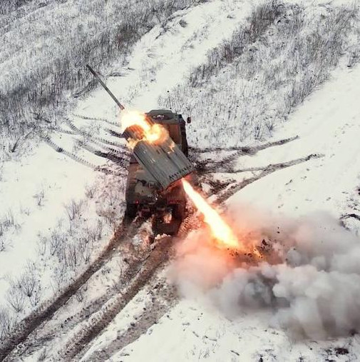 Russian forces hammer Ukrainian military command centers in precision strike