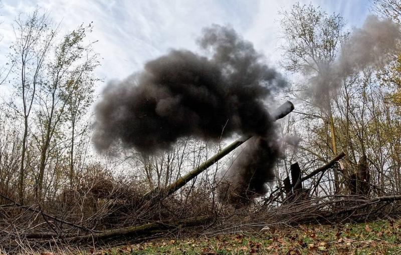 Russian forces wipe out two Ukrainian arms depots in Kherson area over past day